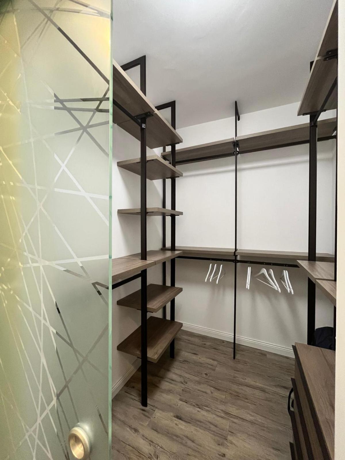 Apartment On The Square โรม ภายนอก รูปภาพ